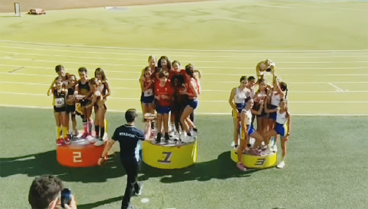VICTORIA DE LAS CHICAS DE LA AD MARATHON EN EL CAMPEONATO DE MADRID DE CLUBES SUB-12