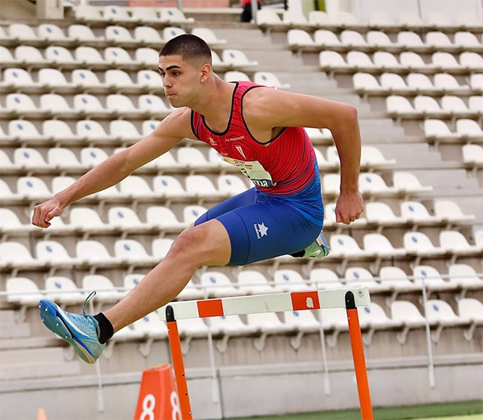 EL VALLISTA DIEGO ESPESO, CONVOCADO POR LA RFEA PARA LA CONCENTRACIÓN DE VALLAS DEL PLAN AVANZA 2025 DE ESTA SEMANA EN MADRID