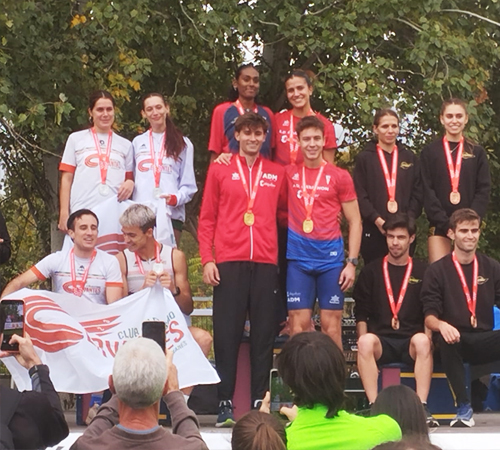 TITULO AUTONÓMICO PARA EL RELEVO MIXTO DE LA AD MARATHON EN EL ‘CAMPO A TRAVÉS DE CLUBES PARA MENORES’ DE MÓSTOLES Y BILLETES PARA ATAPUERCA 