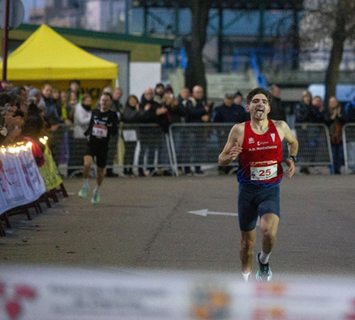 LA EXITOSA ÚLTIMA JORNADA DEL AÑO DE DANIEL HERNANDO: TRIUNFOS EN LAS ‘SANSILVESTRE’ DE VALLADOLID Y DE PALENCIA 