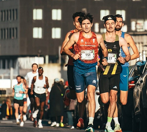 DANIEL HERNANDO DESTACA EN LOS 10 KM PARÍS 17:  QUINTA POSICIÓN ABSOLUTA EN LES BATIGNOLLES