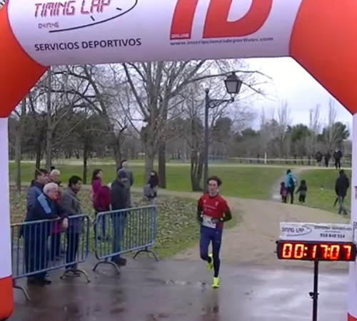 ÁLVARO SANTIAGO SUBE AL PODIO EN LA XIV SAN SILVESTRE DE VILLAVERDE ALTO