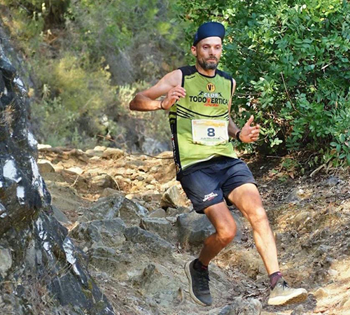 JOSÉ ANTONIO BELLIDO Y CHARLOTTE COTTON, EN EL KM VERTICAL DE LOS MUNDIALES DE SKYRUNNING DE LA GOMERA