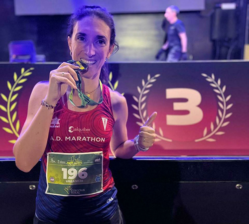 CARMEN URBANEJA SUBE AL PODIO EN SU CATEGORÍA EN  UNA 10K NOCTURNA INTERNACIONAL DE ALBACETE  CON MÁS 'MARATHONIANOS' EN ACCIÓN