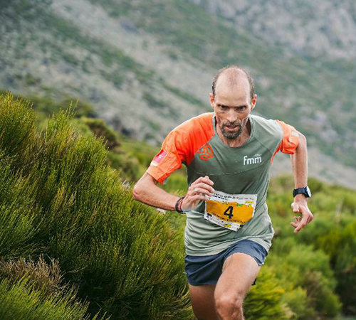 JOSÉ ANTONIO BELLIDO, SUBCAMPEÓN DE ESPAÑA ABSOLUTO DE KILÓMETRO VERTICAL EN EL ABULENSE KV PUERTO DEL ALACRÁN