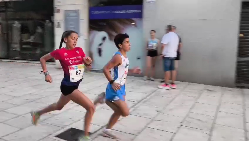 TRIUNFO DE JULIA BELTRÁN EN LA CATEGORÍA SUB-14 DE LA ANDALUZA CARRERA NOCTURNA DE VÉLEZ-MÁLAGA
