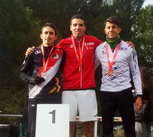 TÍTULOS MADRILEÑOS DE CAMPO A TRAVÉS MÁSTER PARA MOHAMED BEN DOHHOU Y MARGARITA LANDA Y VARIOS PODIOS MÁS PARA EL CLUB