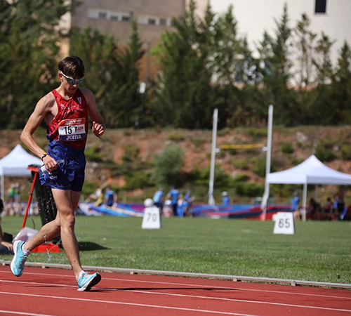 EL MARCHADOR MIGUEL DE ARRIBA COMPETIRÁ CON ESPAÑA EN LA PRUEBA DE 10 KM SUB-20 DEL ENCUENTRO INTERNACIONAL DE PODEBRADY