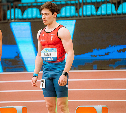 ADRIÁN MARTÍN, INVITADO PARA COMPETIR EN EL WORLD INDOOR TOUR GOLD MADRID EN GALLUR