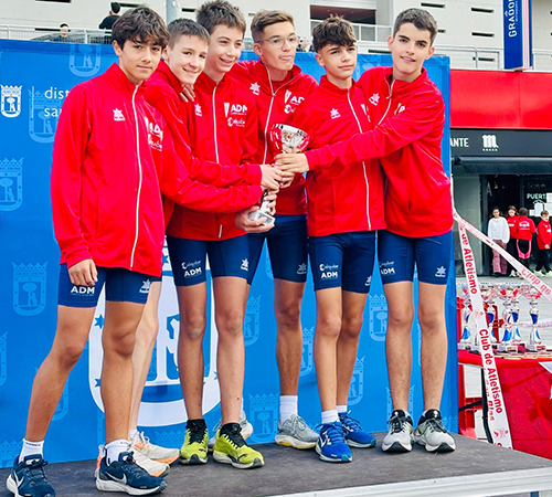 EL CROSS DE SUANZES DEPARA UN GRAN BOTÍN DE TRIUNFOS POR EQUIPOS Y TÍTULOS AUTONÓMICOS