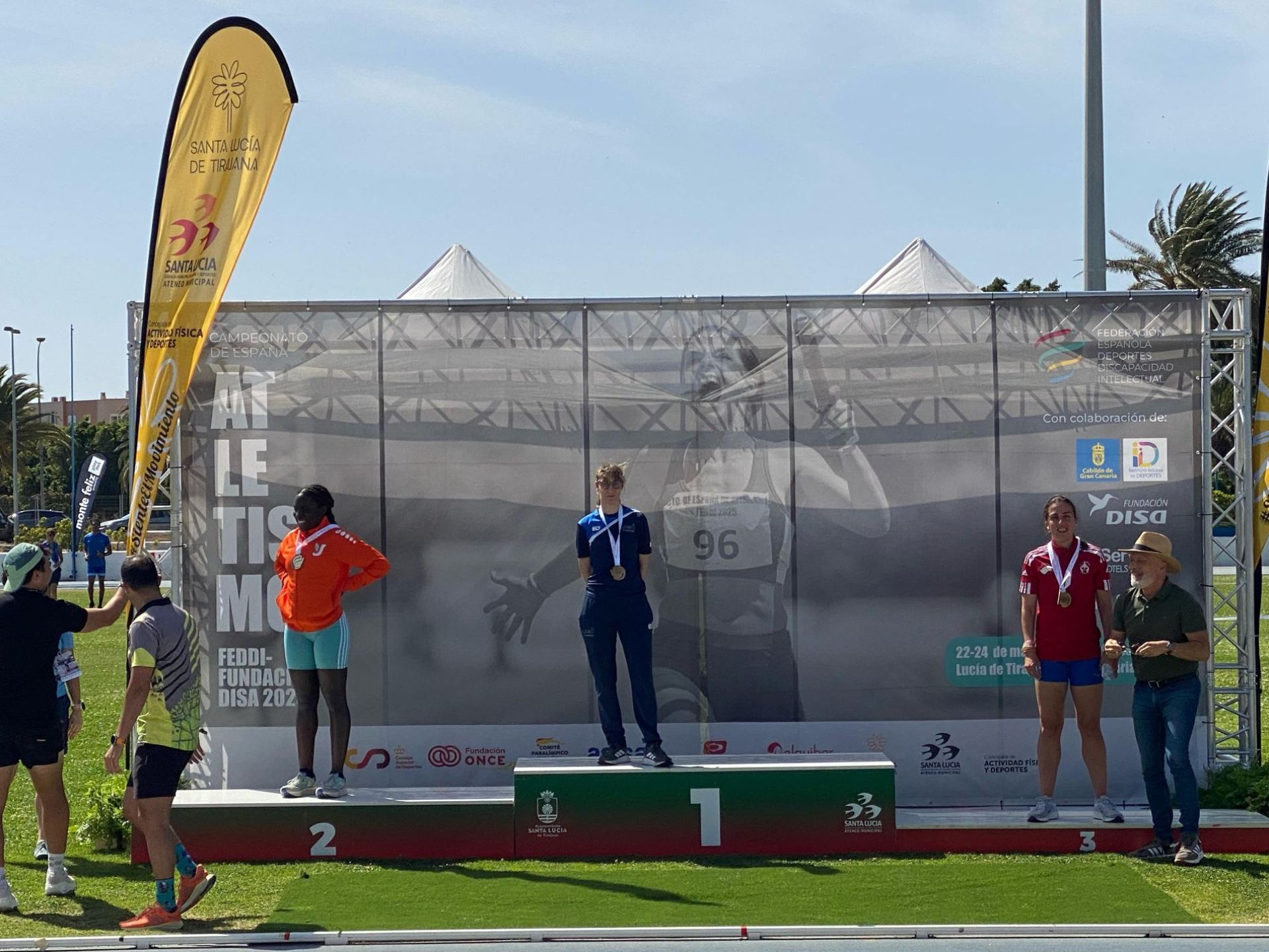 GRANDES RESULTADOS DE PATRICIA PERRUCON EN LOS CAMPEONATOS DE ESPAÑA DE ATLETISMO AL AIRE LIBRE FEDDI DE VECINDARIO 