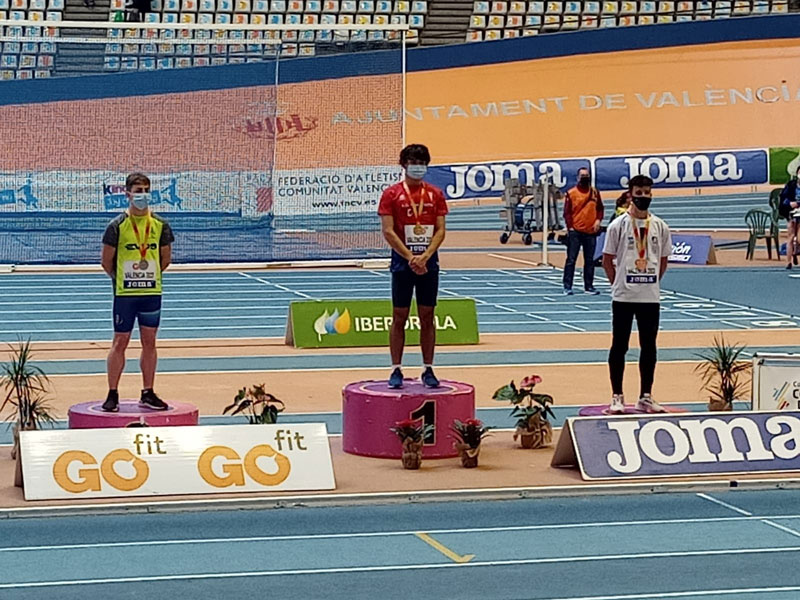 Koji Pérez, oro y récord de España en 60m
