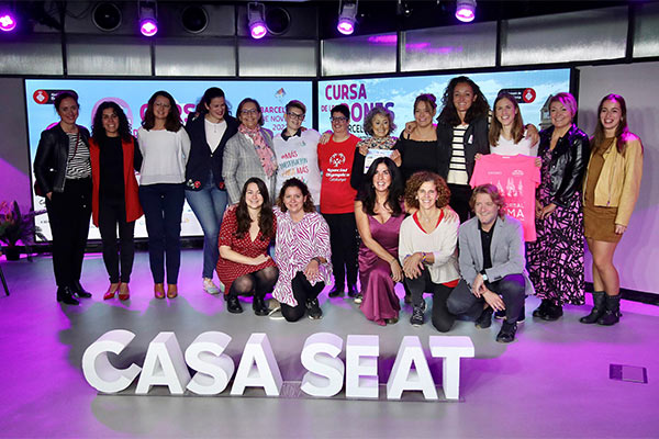 ¡Una Marea Rosa de 32.000 participantes se suman a la Carrera de la Mujer Central Lechera Asturiana! 