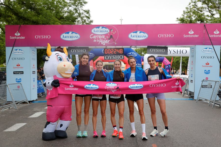 38.000 participantes han conquistado Madrid hoy en la Carrera de la Mujer Central Lechera Asturiana más multitudinaria de la historia