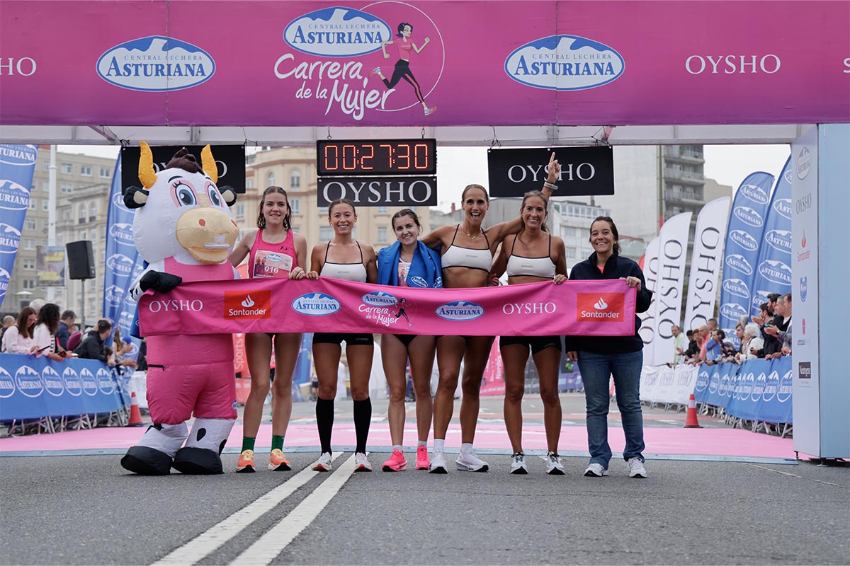 El deporte femenino toma las calles de A Coruña en una nueva edición de la Carrera de la Mujer Central Lechera Asturiana