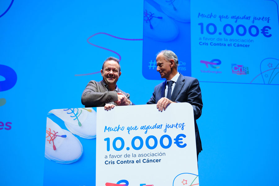 TotalEnergies dona 10.000 euros en apoyo a la Fundación CRIS contra el cáncer gracias a la recogida de cordones