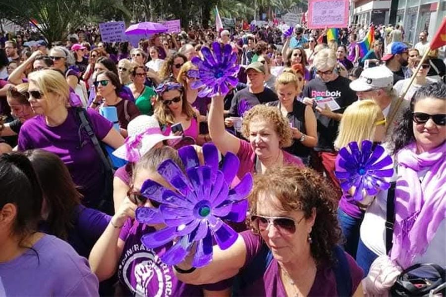 +SolidariAs con la Asociación Frida Kahlo