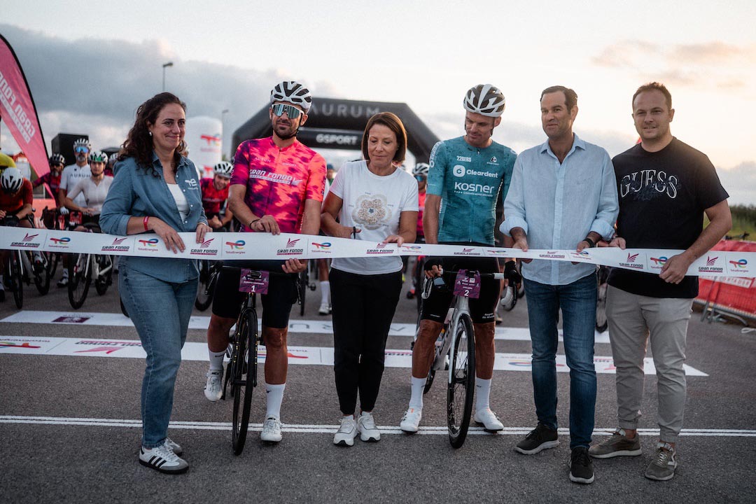 Más de 2.000 ciclistas disfrutan de la TotalEnergies Gran Fondo Alberto Contador 2025