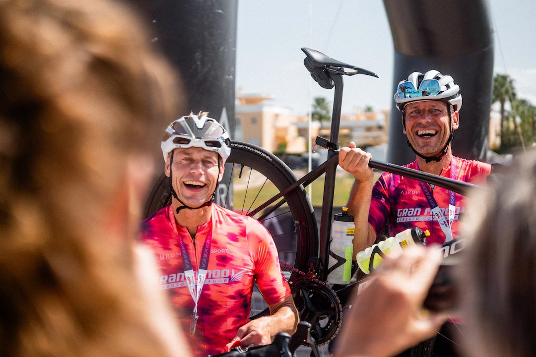 Más de 2.000 ciclistas disfrutan de la TotalEnergies Gran Fondo Alberto Contador 2025