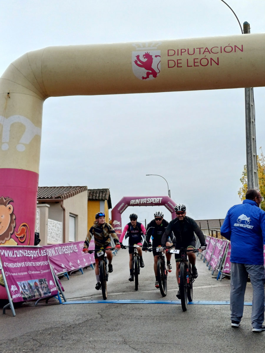 Felicidades a todos los participantes y enhorabuena a los premiados en la “IX ROBLES MILERANIOS”.