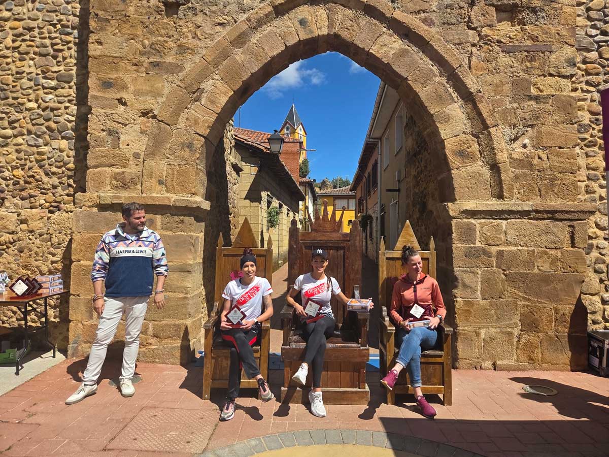 Felicidades a todos los participantes y enhorabuena a los premiados en la “IX ALMANZA MEDIEVAL”