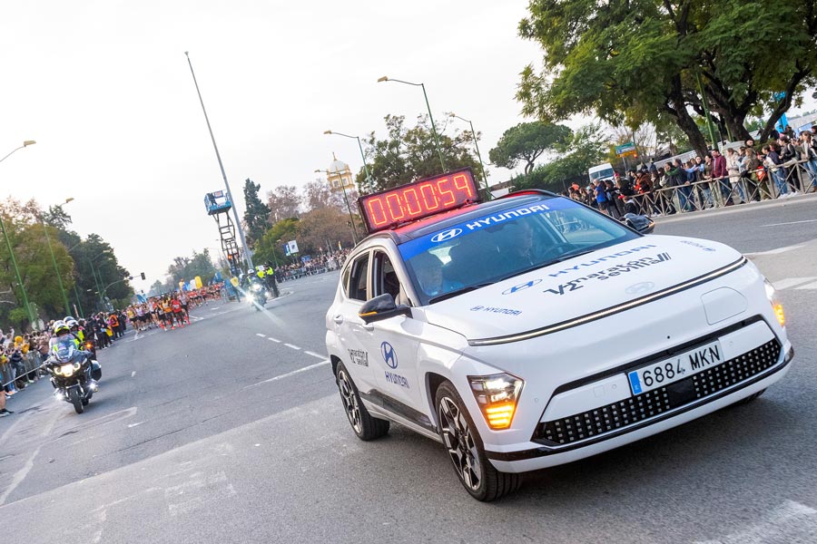 HYUNDAI, COCHE OFICIAL DEL MEDIO MARATÓN DE SEVILLA