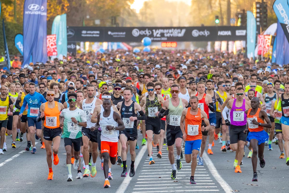 El Medio Maratón de Sevilla 2024 vuelve a batir su récord de participación con 14.000 corredores