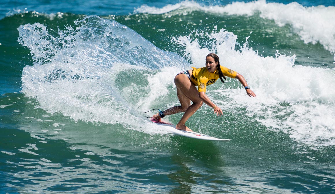 Ariane Ochoa es seleccionada para el Mundial de surf