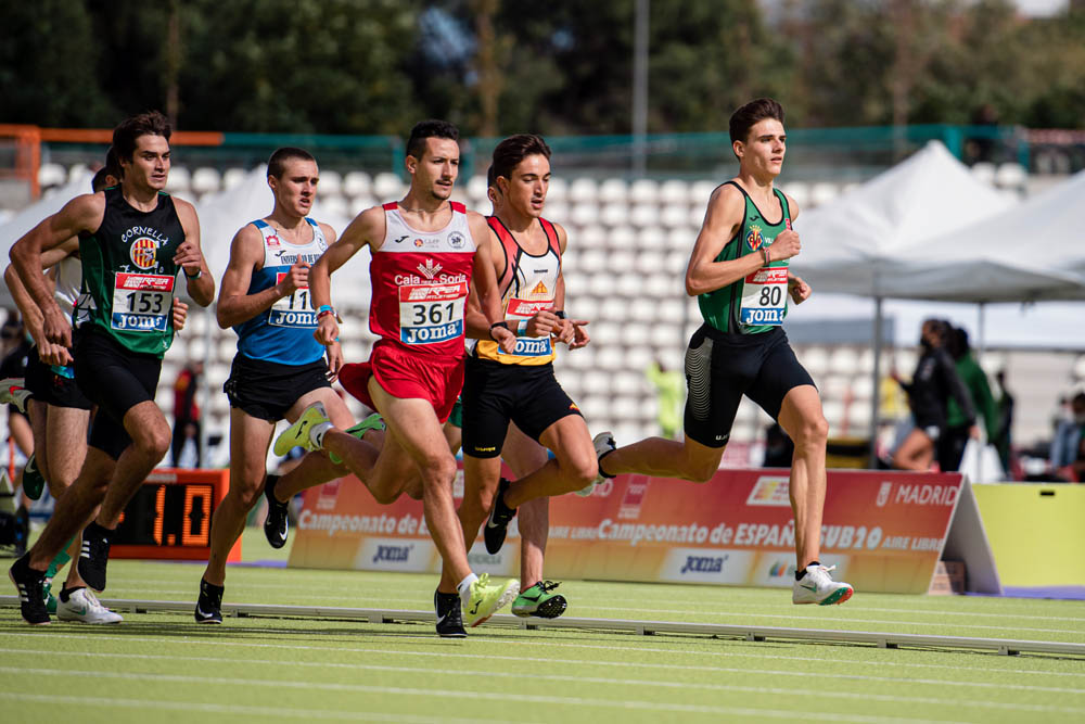 Plata de Eric Guzmán y bronce de Marco Leonardo en los 800 metros del Nacional Sub-20