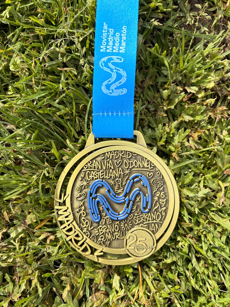 Estas son las medallas del Movistar Madrid Medio Maratón y la Carrera Profuturo