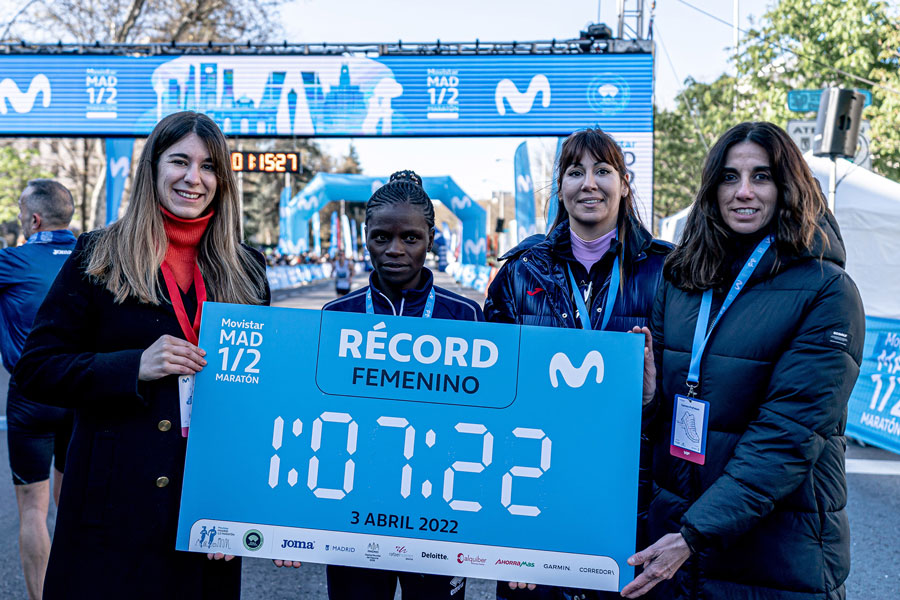Winfridah Moraa bate el récord femenino del Movistar Madrid Medio Maratón en otra edición muy rápida