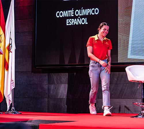 El sueño de las triatletas españolas: llevarse un diploma de París
