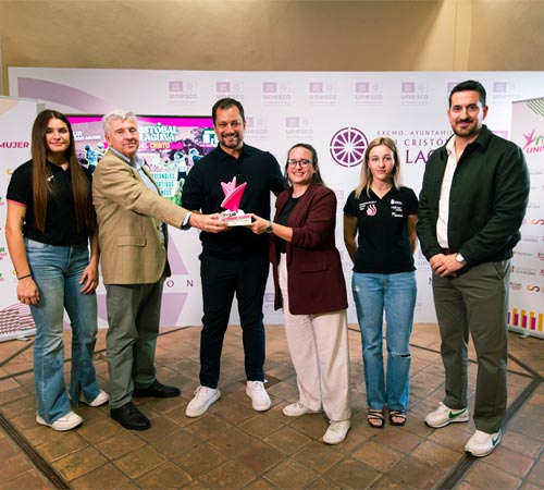 San Cristóbal de La Laguna se viste de gala para recibir al Tour Universo Mujer