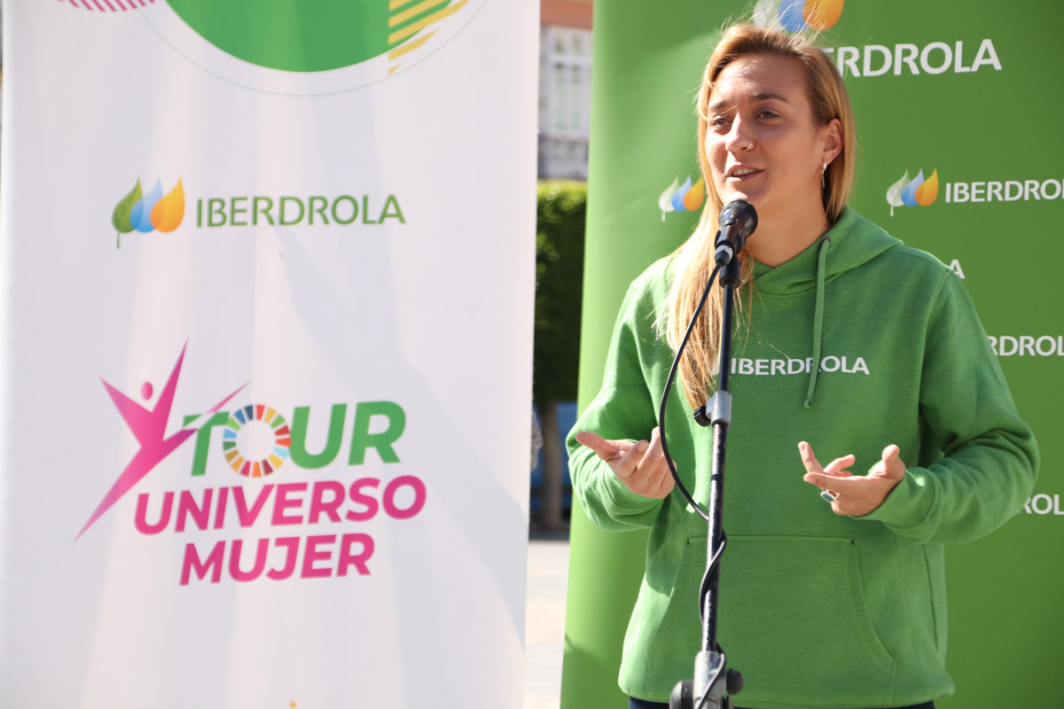 Andrea Sánchez, la guerrera de la Arena, madrina del Tour Universo Mujer en Cádiz 
