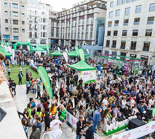 Tributo a los deportes autóctonos canarios en el Tour Universo Mujer