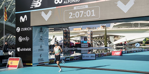 Se suma Nicolas Navarro al Maratón de Sevilla en busca del récord de Francia
