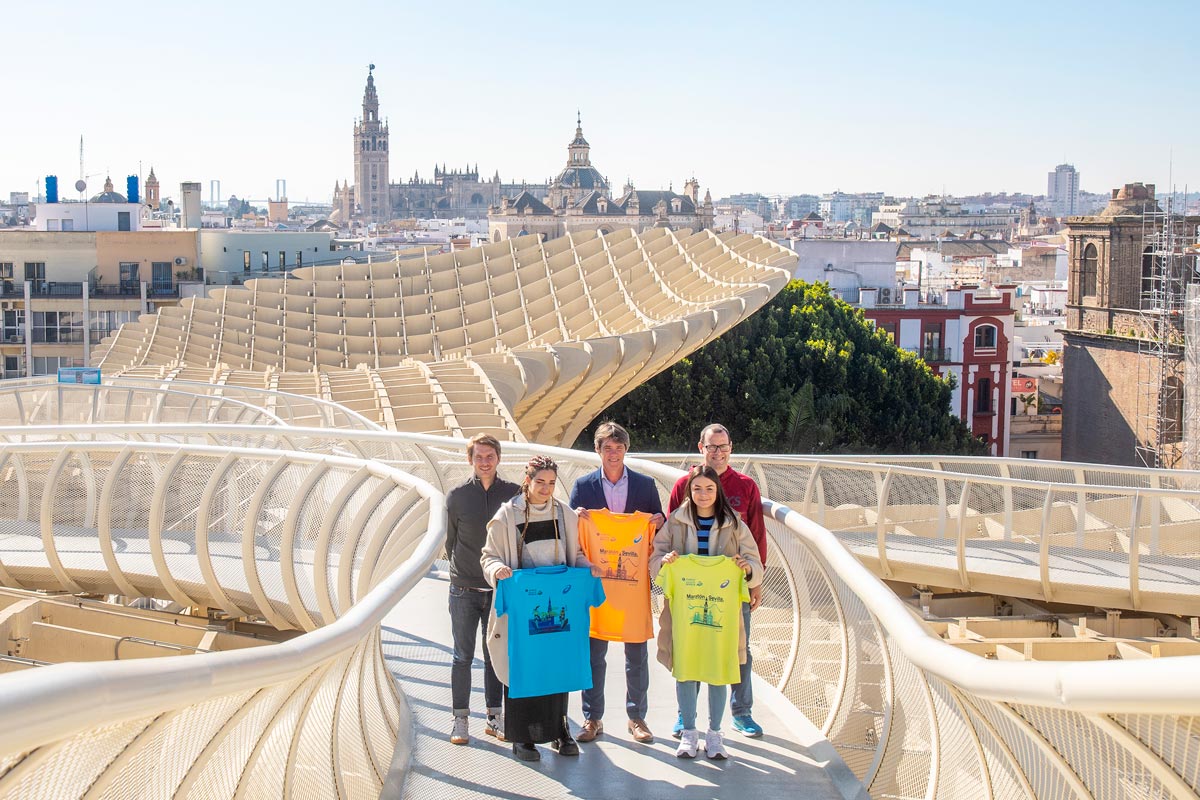 Las camisetas del Zurich Maratón de Sevilla 2023, diseñadas por estudiantes de la ciudad